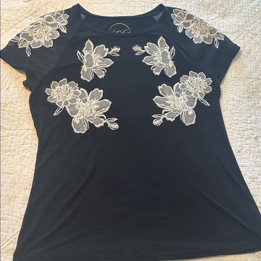 INC International Concepts Black Tee with White Floral Design with pants